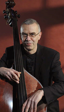 Wolfgang Musick – Bass